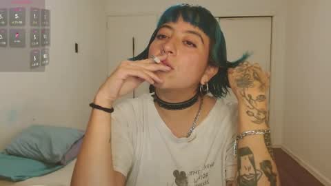 Poly online show from April 22, 2026, 2:14 am