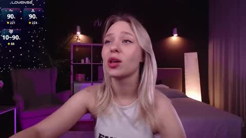 Eva online show from September 20, 2025, 1:06 am