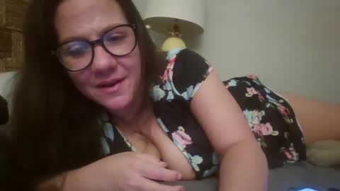 Snapshot of pooncahantits chatting on January 15, 2025, 1:41 pm Emily at Home online show from January 15, 2025, 1:41 pm