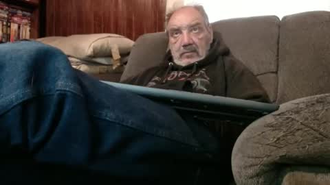 Snapshot of porkingit400 chatting on December 9, 2024, 7:39 pm porkingit400 online show from December 9, 2024, 7:39 pm