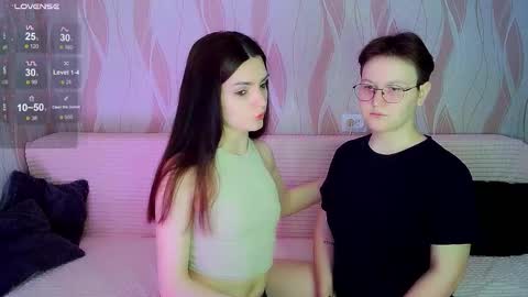 Ana and Tati online show from October 26, 2025, 7:53 pm