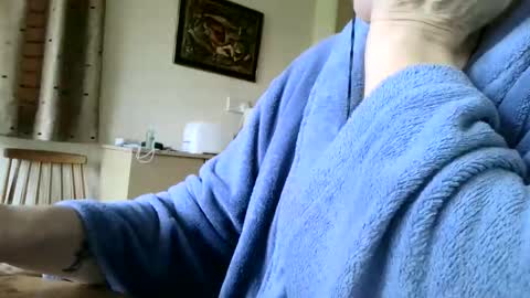 Snapshot of poshman65 chatting on January 16, 2025, 10:21 am poshman65 online show from January 16, 2025, 10:21 am