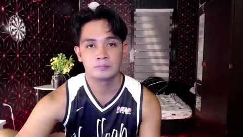 Snapshot of posiedon_cums chatting on October 4, 2025, 9:29 am VEeeAsian online show from October 4, 2025, 9:29 am