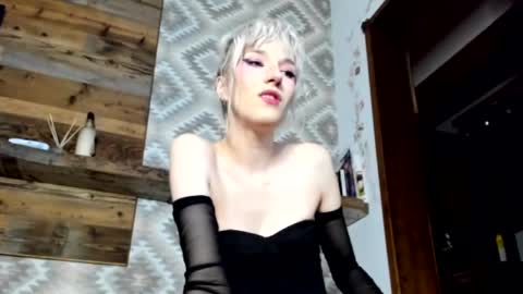 positivevibess online show from February 18, 2025, 9:42 pm