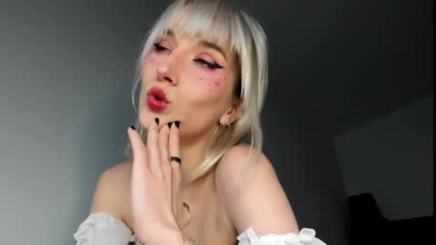 positivevibess online show from March 3, 2025, 4:03 pm