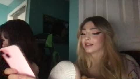 cat valentine online show from January 18, 2025, 6:34 am