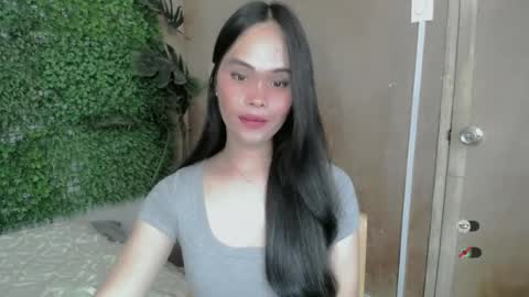 Snapshot of precious_burikatx chatting on June 27, 2026, 12:48 am Cassie online show from June 27, 2026, 12:48 am