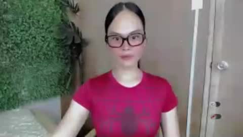 Snapshot of precious_burikatx chatting on July 12, 2026, 3:52 am Cassie online show from July 12, 2026, 3:52 am