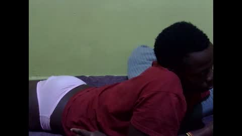 precious_nesh online show from November 27, 2025, 4:58 am