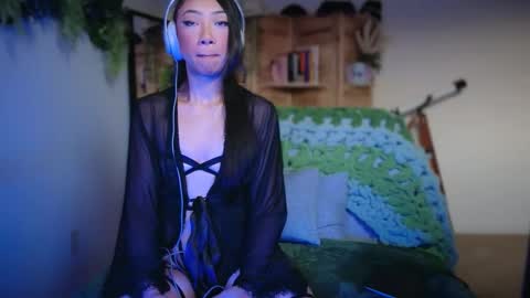 PreeminentJess online show from November 26, 2025, 12:33 am