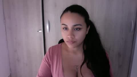 Snapshot of preggo_fantasy chatting on October 11, 2025, 4:44 am preggo_fantasy online show from October 11, 2025, 4:44 am