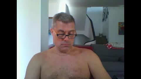 prendimisubito online show from October 9, 2025, 12:58 pm