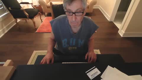 preppydave2525 online show from January 13, 2025, 3:58 pm