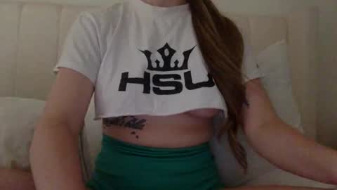 Snapshot of pressplayxo chatting on December 20, 2024, 2:52 am The Myth The Legend The baddest Bitch of all online show from December 20, 2024, 2:52 am