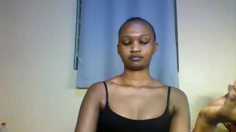 Snapshot of prettie_candy9 chatting on September 14, 2025, 12:43 am Prettie candy9 online show from September 14, 2025, 12:43 am