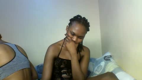 Snapshot of prettie_candy9 chatting on October 6, 2025, 2:42 am Prettie candy9 online show from October 6, 2025, 2:42 am