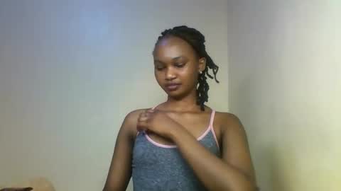 Snapshot of prettie_candy9 chatting on October 6, 2025, 9:23 pm Prettie candy9 online show from October 6, 2025, 9:23 pm