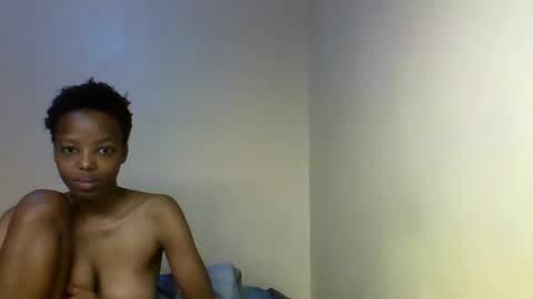 Snapshot of prettie_candy9 chatting on October 9, 2025, 2:04 pm Prettie candy9 online show from October 9, 2025, 2:04 pm