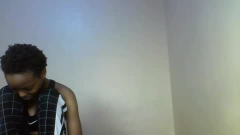 Snapshot of prettie_candy9 chatting on October 16, 2025, 12:39 pm Prettie candy9 online show from October 16, 2025, 12:39 pm