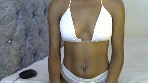 Charming pie online show from February 16, 2025, 11:16 am