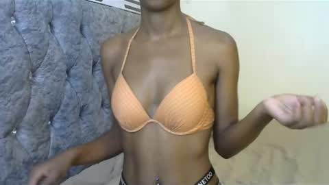 Charming pie online show from March 10, 2025, 4:35 pm