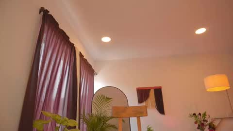 Nayrobi online show from February 25, 2025, 5:36 pm