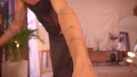 Nayrobi online show from October 5, 2025, 3:10 pm