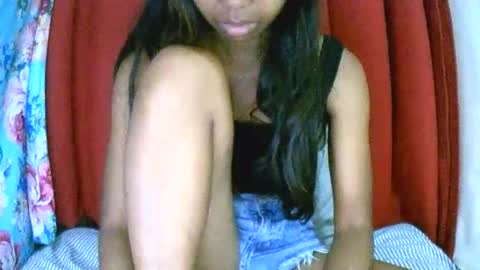 prettiethalia online show from November 23, 2025, 9:03 pm