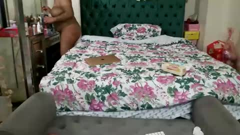 Yasmine pretty online show from March 3, 2026, 5:46 am