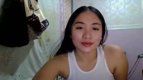 Snapshot of pretty_am chatting on October 11, 2025, 4:33 am pretty_am online show from October 11, 2025, 4:33 am
