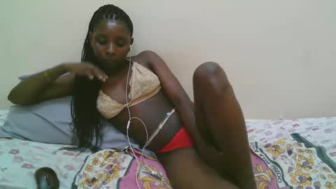 pretty online show from February 10, 2026, 3:05 pm