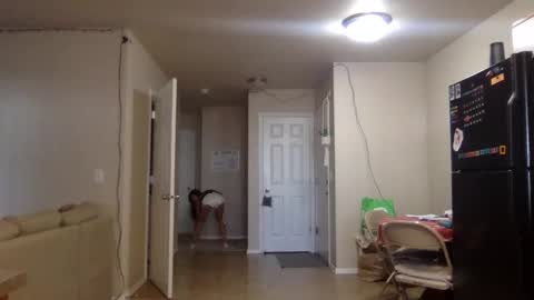 pretty_girl828687 online show from October 20, 2025, 7:36 pm