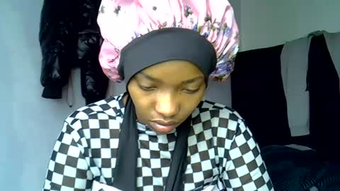 Snapshot of pretty_jazminee chatting on June 25, 2026, 6:29 am pretty jazminee online show from June 25, 2026, 6:29 am