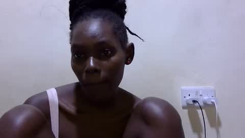 pretty_leila1 online show from March 22, 2026, 10:24 pm