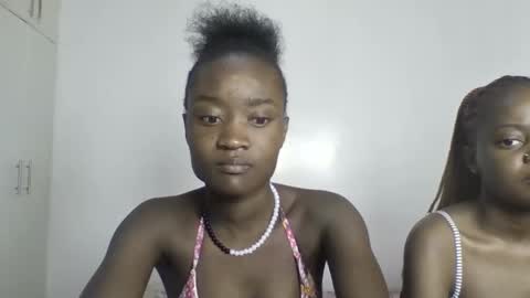 pretty luv1 online show from January 9, 2026, 7:55 am