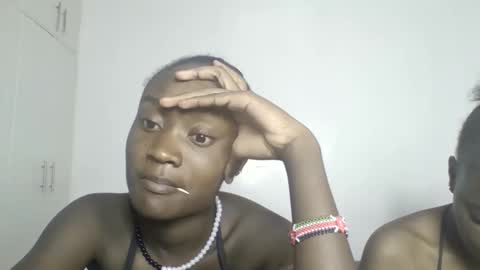 pretty luv1 online show from January 15, 2026, 8:12 pm