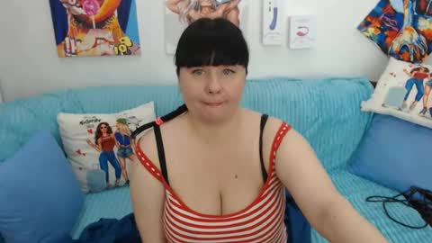 Snapshot of pretty_malika chatting on July 15, 2026, 3:06 pm pretty_malika online show from July 15, 2026, 3:06 pm