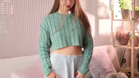 Elina online show from October 23, 2025, 8:35 am