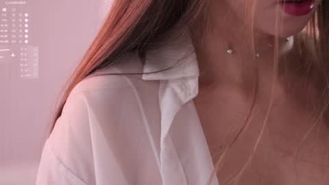 Elina online show from November 26, 2025, 9:21 am