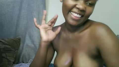 Snapshot of pretty_shanz chatting on October 17, 2025, 5:21 am pretty_shanz online show from October 17, 2025, 5:21 am