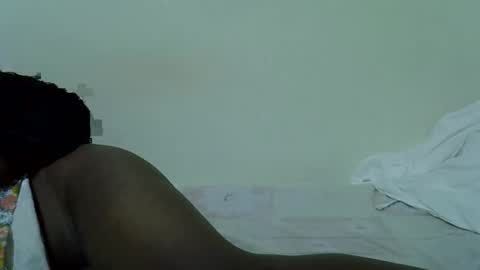 Twirl online show from February 13, 2026, 3:57 am