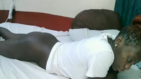 pretty_tiffany1 online show from April 19, 2026, 8:02 am