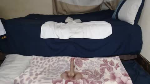 Snapshot of prettyblack25 chatting on February 20, 2026, 12:18 am Cindy online show from February 20, 2026, 12:18 am