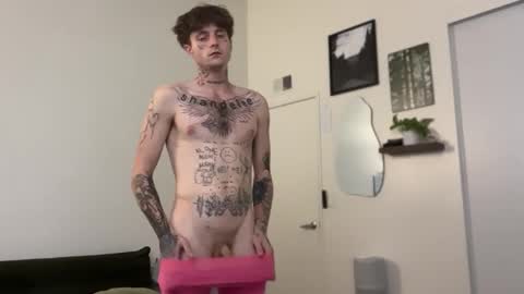 pretty boy online show from May 2, 2026, 3:00 am