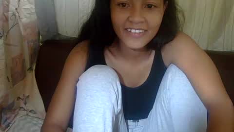 Snapshot of prettychoux chatting on April 4, 2026, 8:17 pm prettychoux online show from April 4, 2026, 8:17 pm