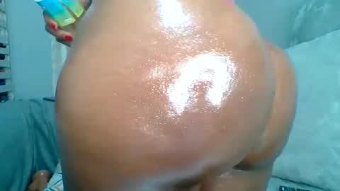 Snapshot of prettyela chatting on November 21, 2025, 12:21 am PrettyEla online show from November 21, 2025, 12:21 am