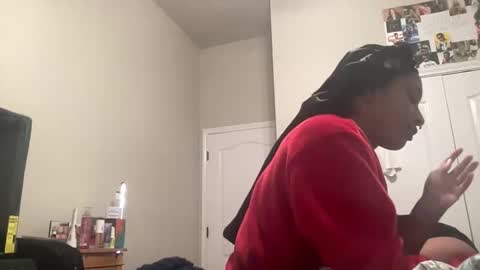 Snapshot of prettyfacefemale chatting on February 20, 2026, 9:15 pm prettyfacefemale online show from February 20, 2026, 9:15 pm