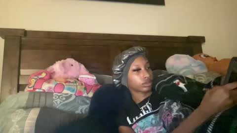 prettyfacefemale online show from March 7, 2026, 6:54 am