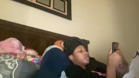 prettyfacefemale online show from March 14, 2026, 7:58 am