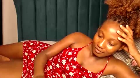 Mary online show from November 15, 2025, 5:20 pm